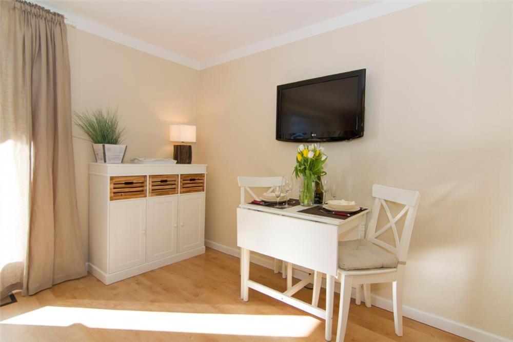 Andreas-dirks-str-1-2-og-wohnung-207 Apartment Westerland